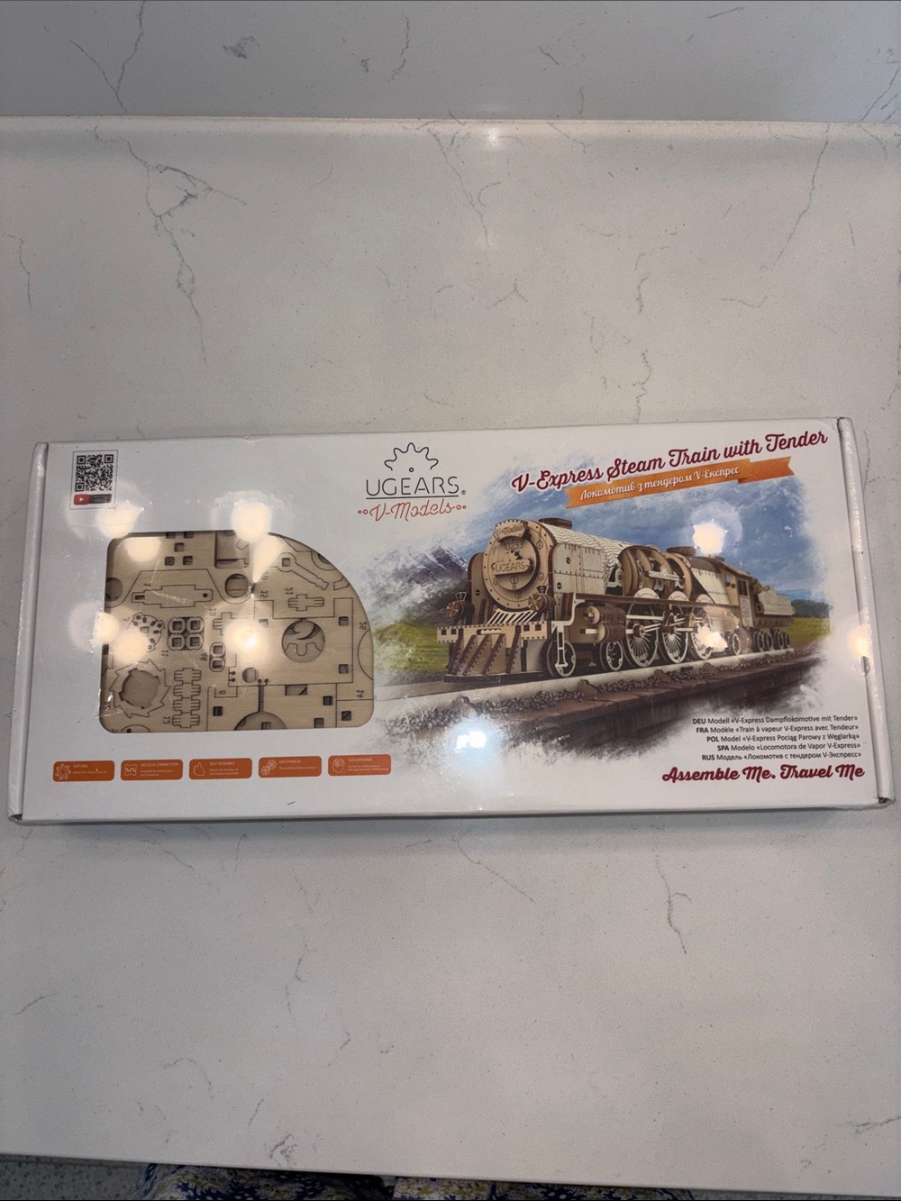 V-Express Steam Train with Tender Wooden Model - Natural Wood